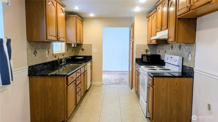 Kitchen to dining room