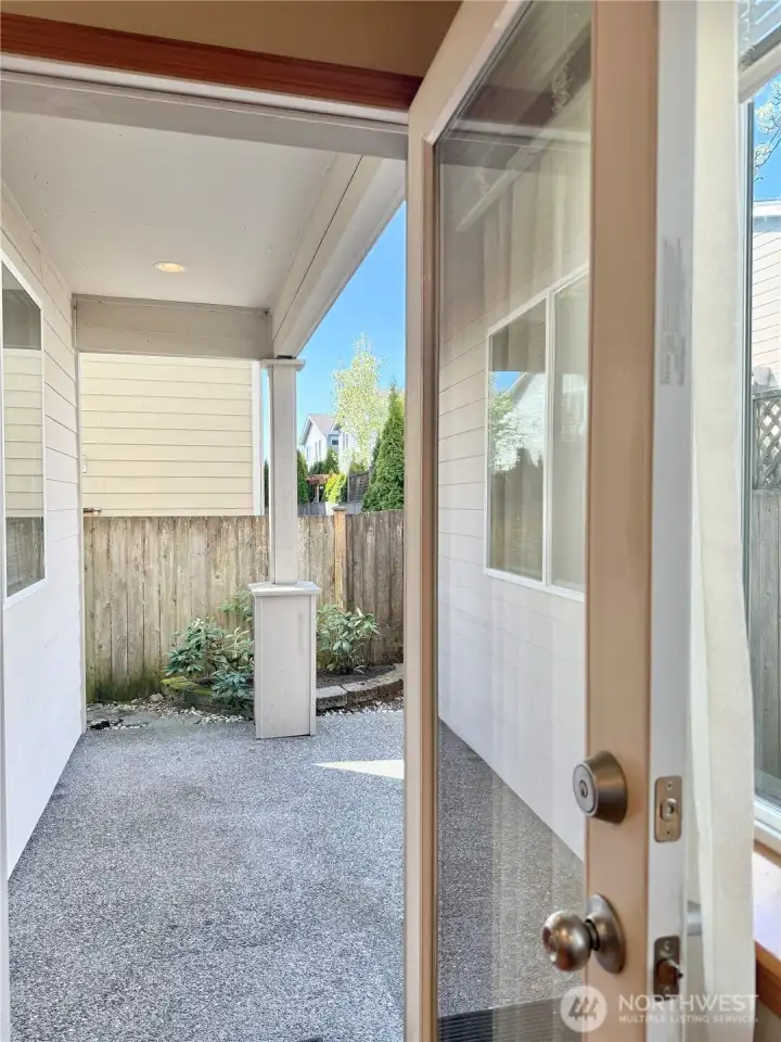 French open to patio