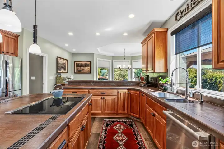 Look at all that counter space.