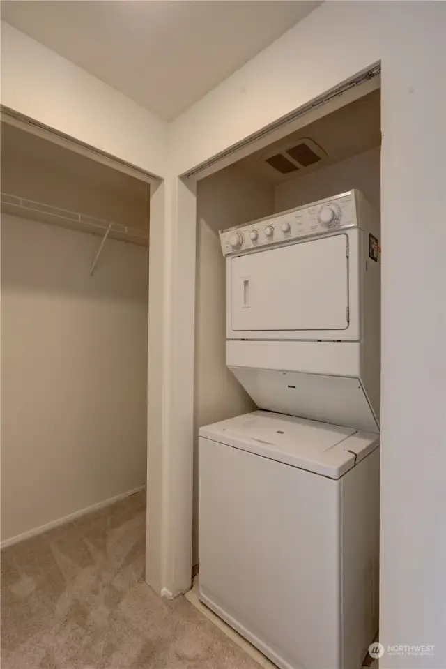 Washer/dryer laundry room.