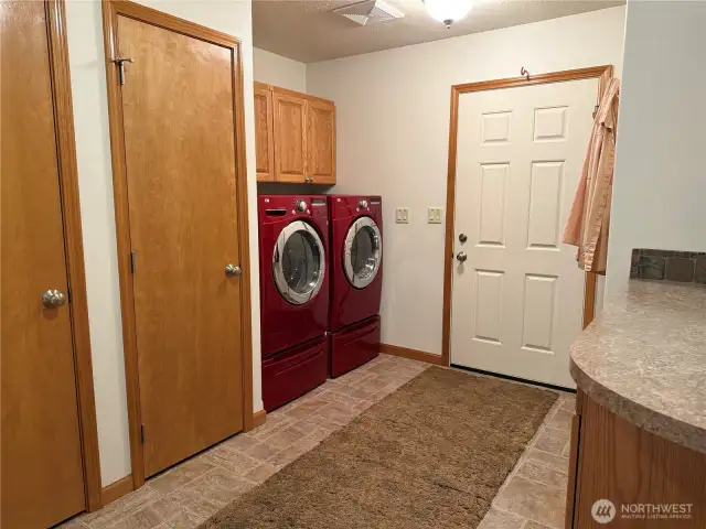 laundry room to garage