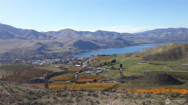 Only 7 minutes from Chelan and yet it feels like you're in your own little paradise.