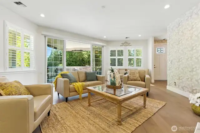 Several seating areas for all entertainment needs!