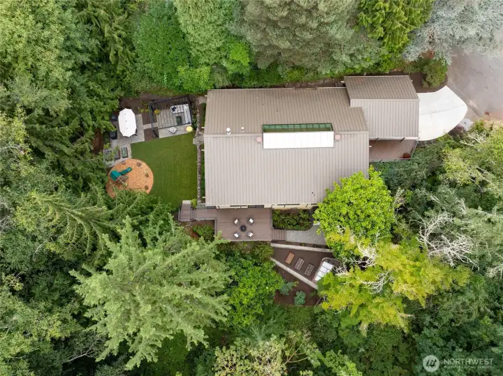 A slice of private paradise tucked on a low-traffic street just moments from everything on the island.