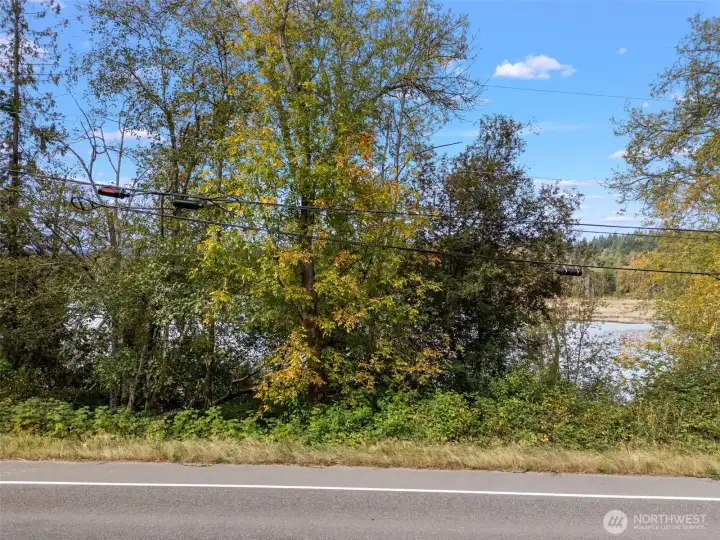 Roadside View Vacant Land Waterfront Roadside View Vacant Land Waterfront