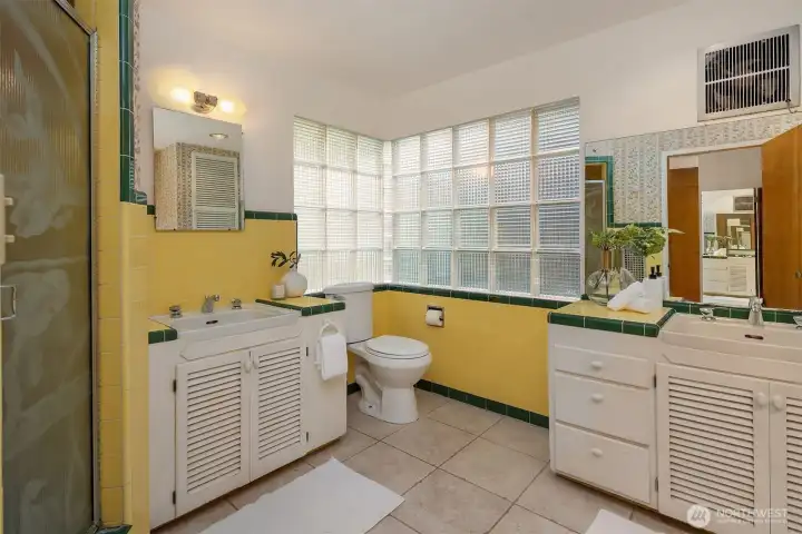 Primary bedroom ensuite bathroom with shower and soaking tub,