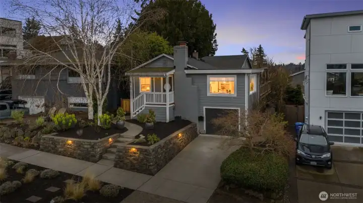 Beautiful Lighting Throughout the Professional Landscaping
