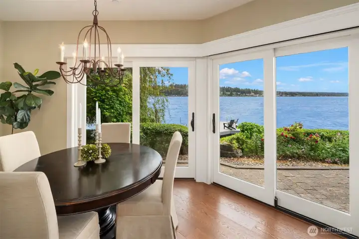 Lakeside dining