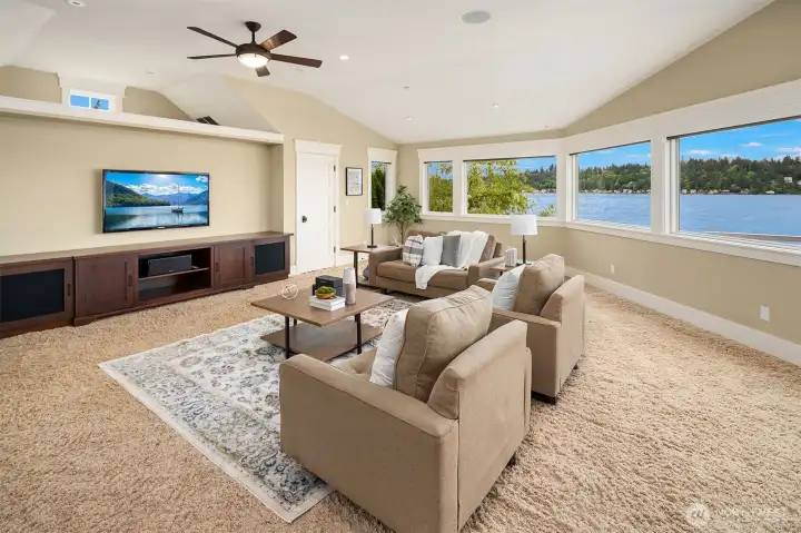 Third floor bonus room