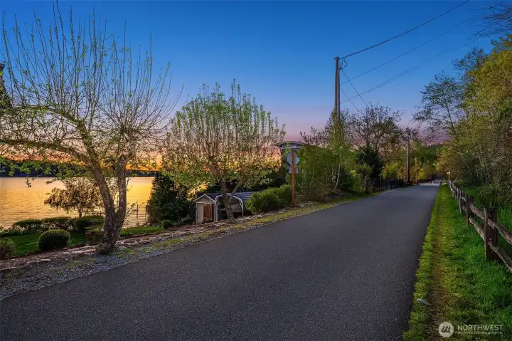 Enjoy a sunset stroll along the Lake Sammamish Trail