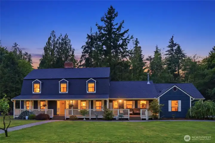 Front of 1816 5 acre estate.