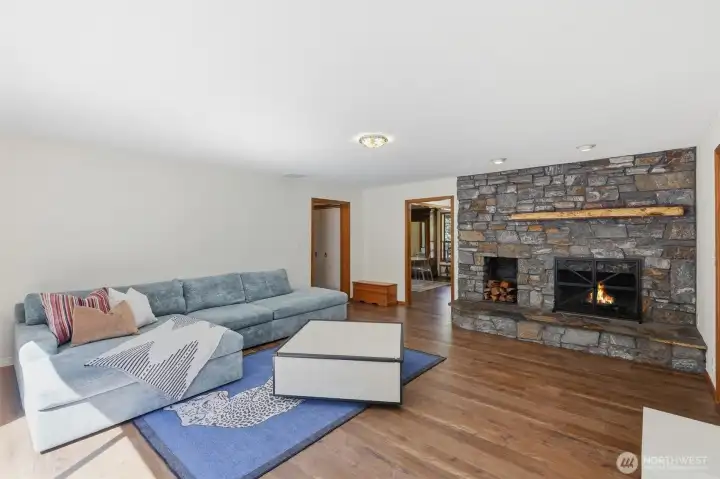 Living room 2