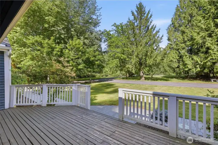 Front deck