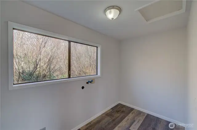 Laundry room that is very large / potential bathroom???