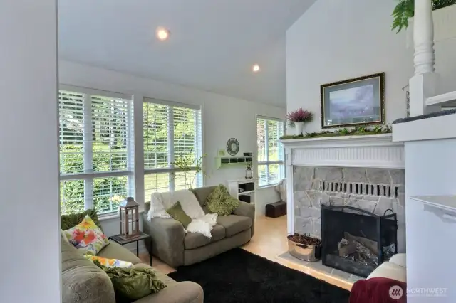 Fireplace in the sitting nook area.