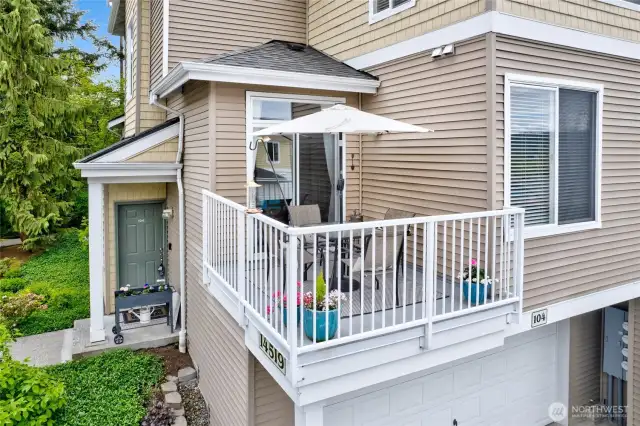 Front deck