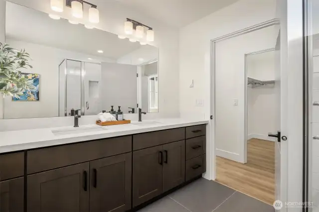 Primary Baths with Dual Sinks