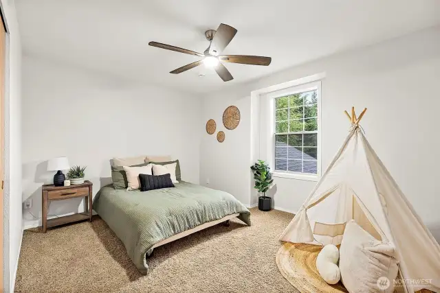 Bedroom 1 upstairs, ceiling fan for more comfort