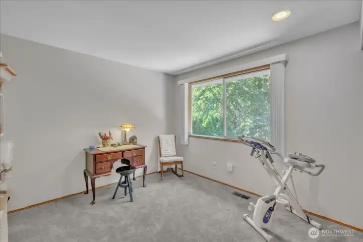 Upstairs bedroom #2