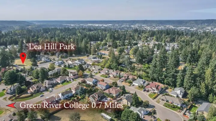 Located close to Lea Hill Park and Green River College.