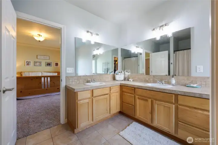 Double sinks- for primary suite