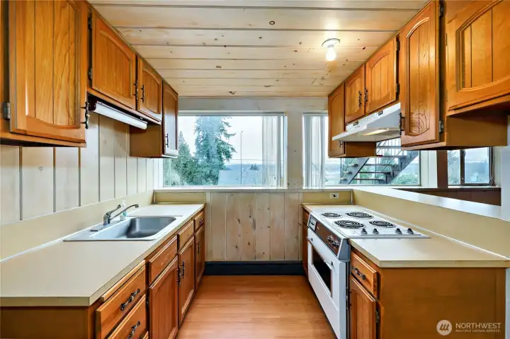 The efficient downstairs kitchen.