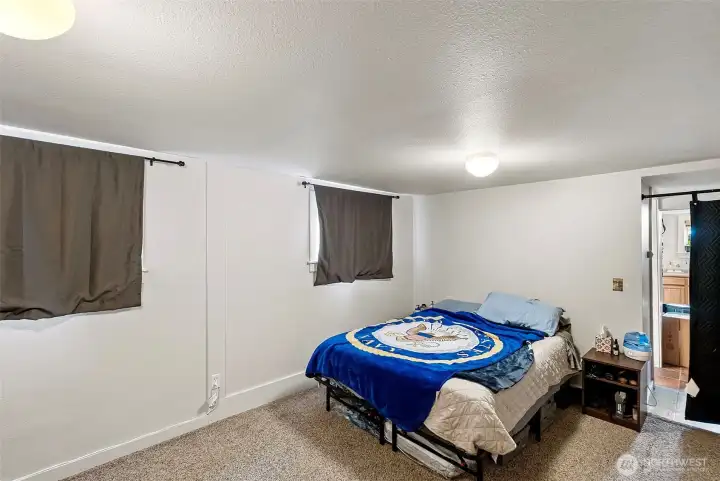 lower Unit, Primary Bed Bedroom
