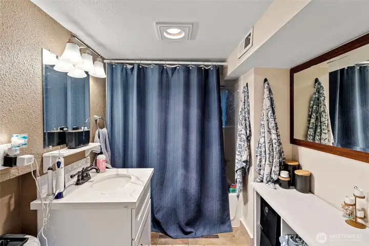 Lower Unit, Primary Bedroom