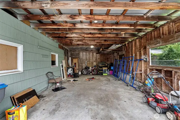 Carport