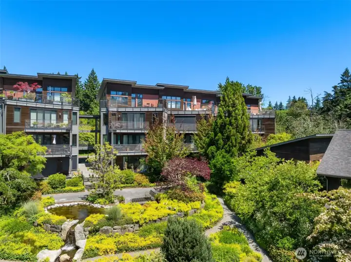 Vineyard Lane, set in Winslow, surrounded by Bainbridge Island's natural beauty with trails and ease of access to Winslow and the ferry, has only 46 homes and was built in 2006. Vineyard Lane, set in Winslow, surrounded by Bainbridge Island's natural beauty with trails and ease of access to Winslow and the ferry, has only 46 homes and was built in 2006.