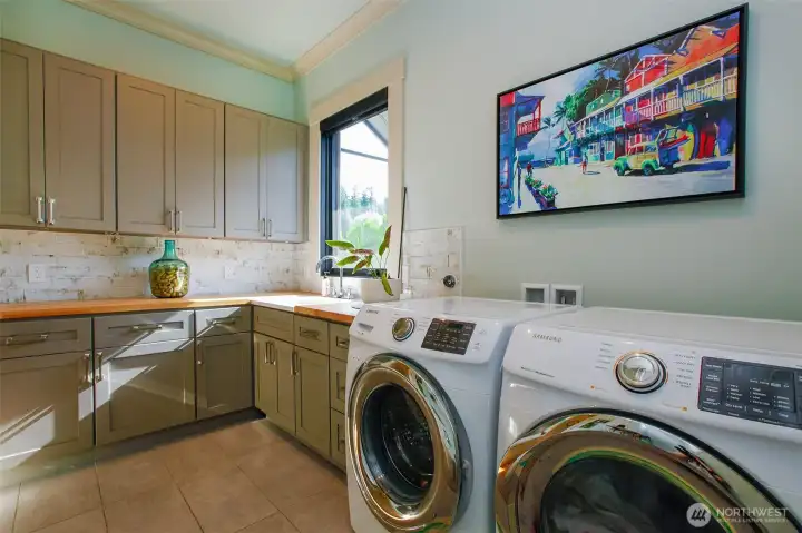Laundry on the main floor Laundry on the main floor