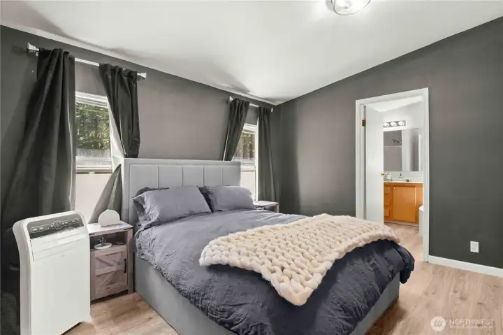 Primary bedroom with en suite bathroom