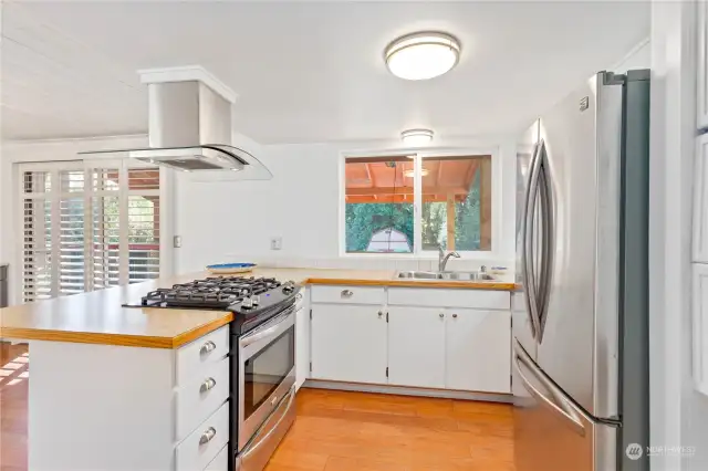 Open Kitchen