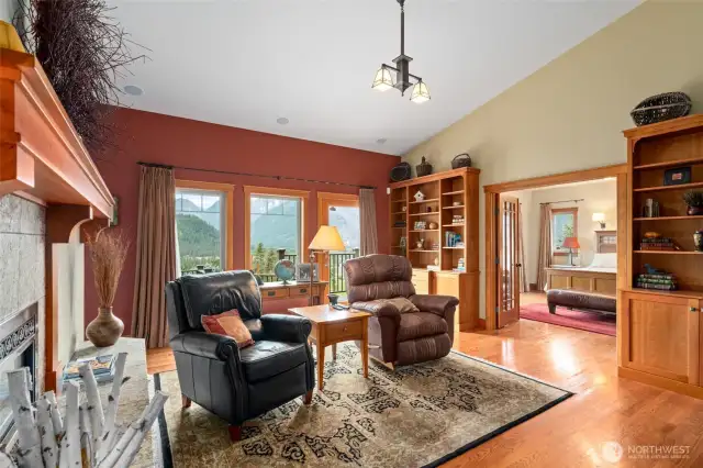 Library / Den