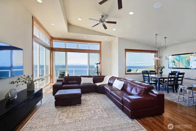 Open floor plan. Exterior Electric sun blinds.  Hardwood floors on the main level.