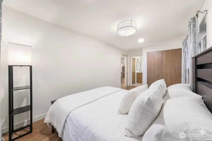 Downstairs bedroom 1 - Virtually staged