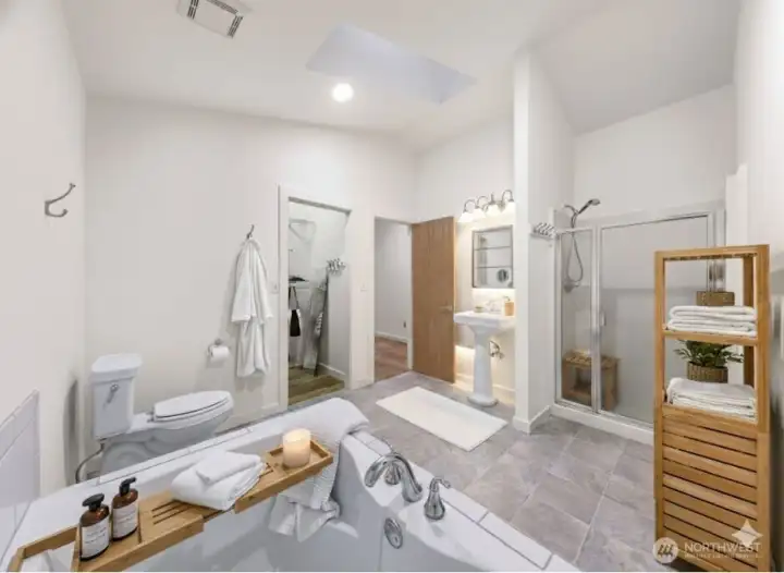 Primary Ensuite - Virtually staged