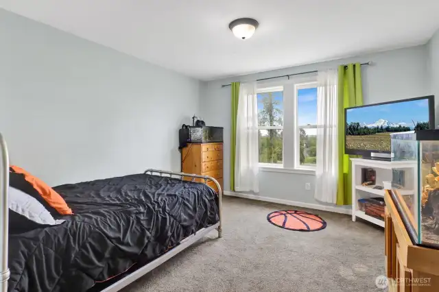 The upper landing has lots of space
