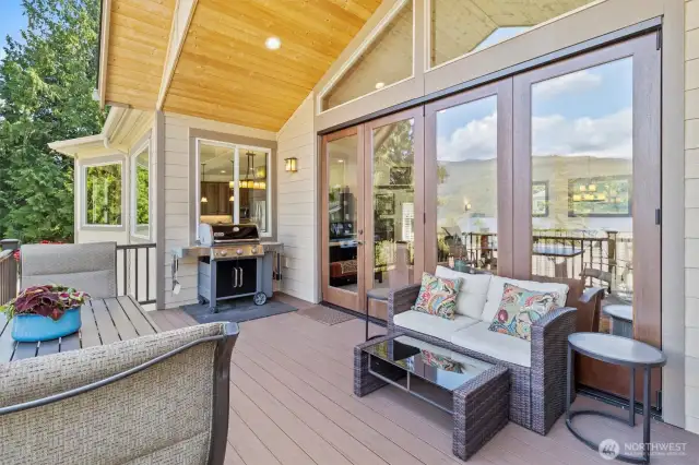 Large Deck
