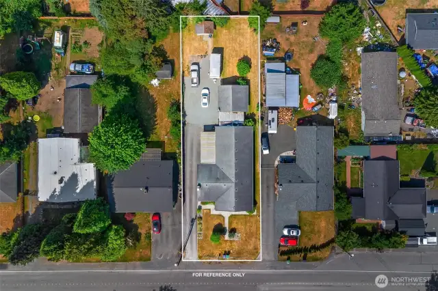 Approx. Property boundary lines - buyer to verify