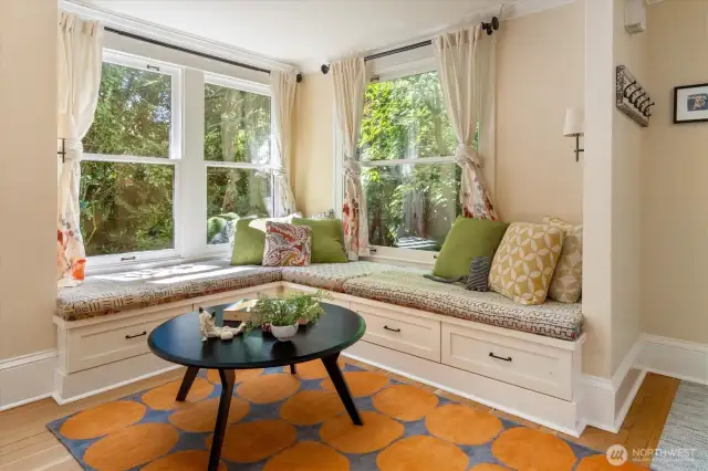 Main floor unit