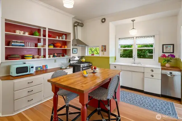 Main floor unit