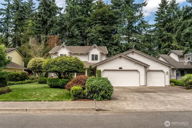 Welcome to 6111 Newport Ct SW