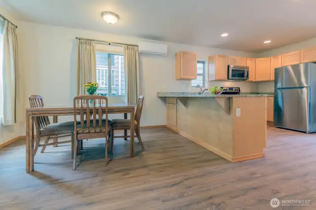 Dining room.