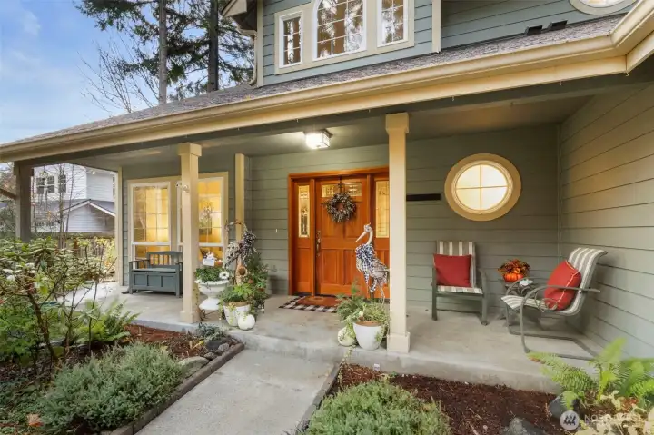 Covered front porch.