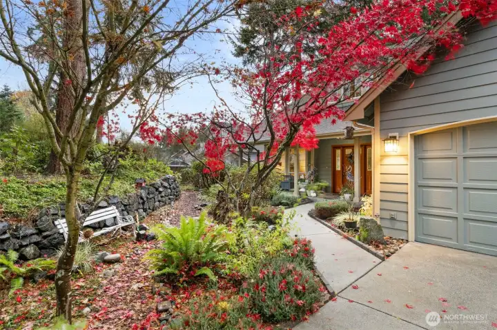 Beautiful front gardens!