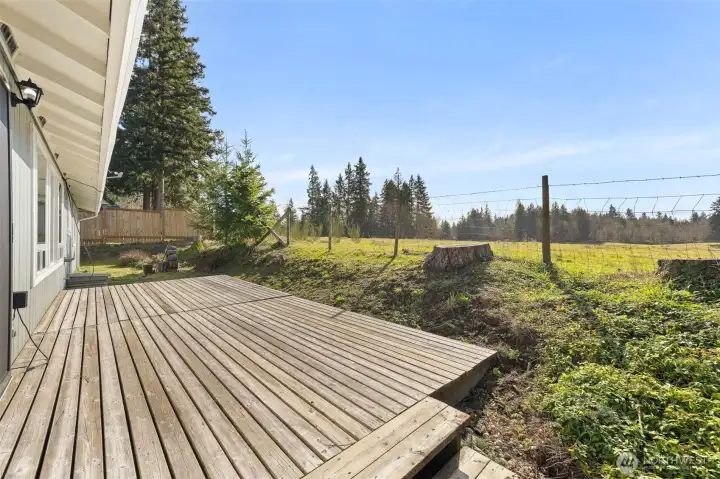Large back deck with lovely territorial views