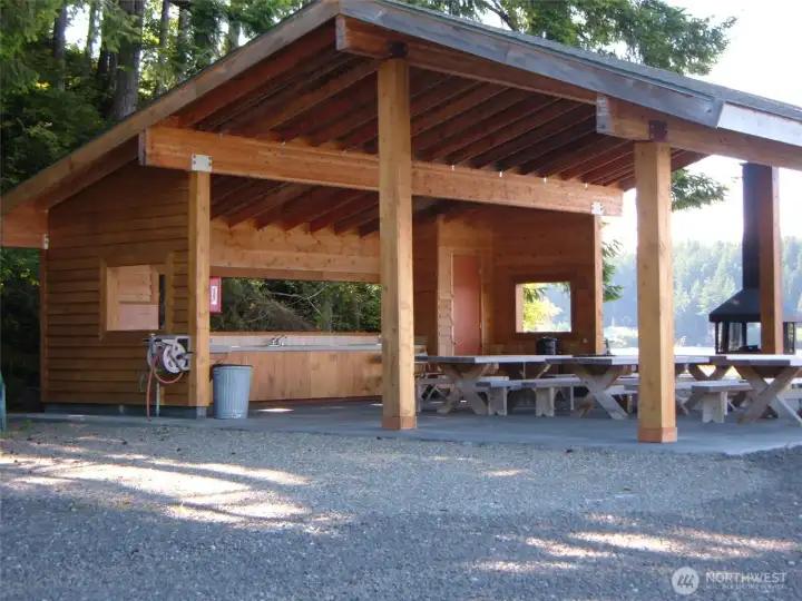 Indian Cove Marina Shelter