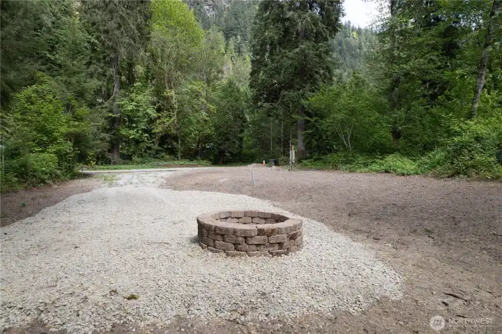 cute little firepit