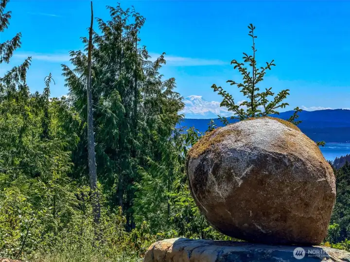 Lots of boulders around the homesite.